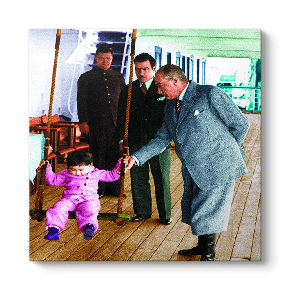 Atatürk ve Manevi Kızı Ülkü Tablosu - Model 3